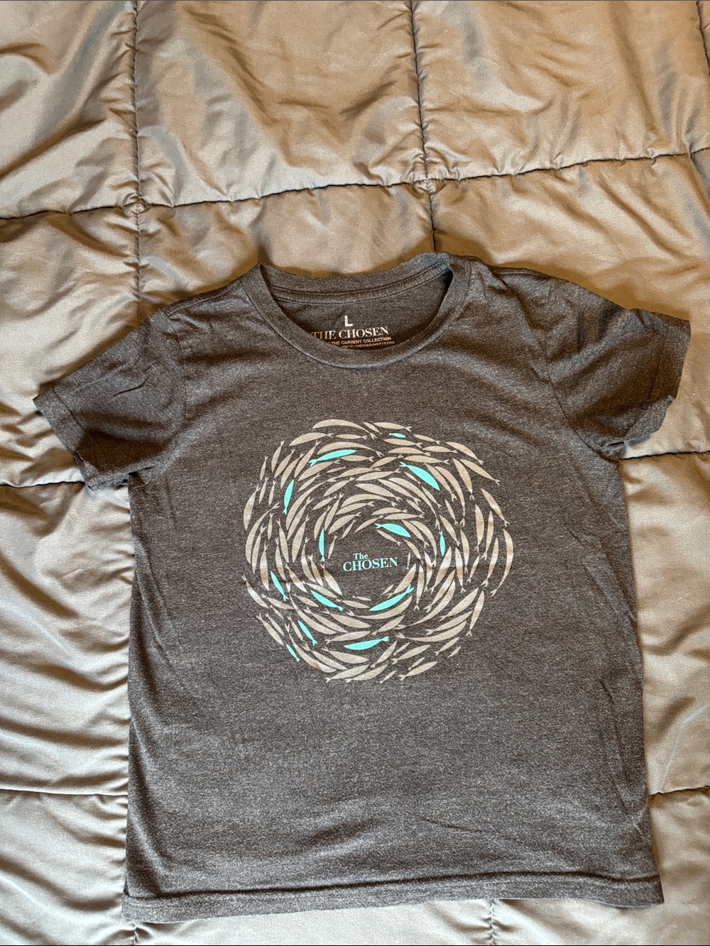 Kids' The Chosen logo shirt Size L